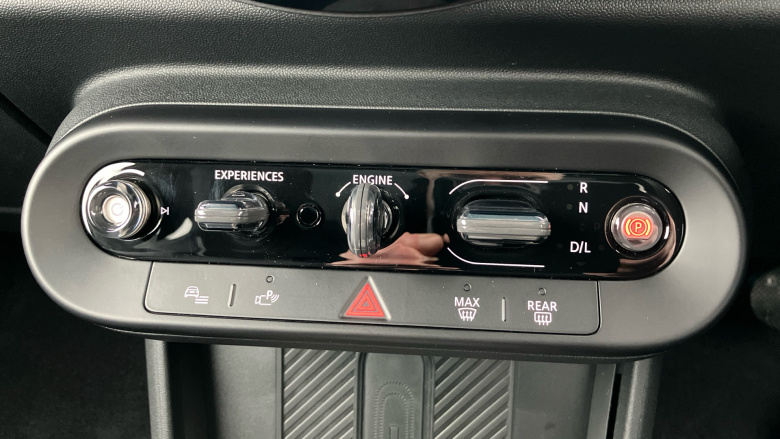 MINI Hatchback 2.0 Cooper S Exclusive II 3dr Auto [Comfort Pack] Petrol Hatchback